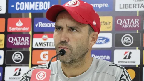 Coudet se diz abandonado no Beira-Rio e justifica saída do Inter