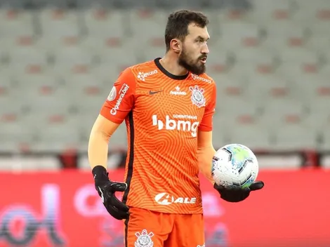 Torcida vai no embalo do aniversário de Walter e implora por titularidade no Timão