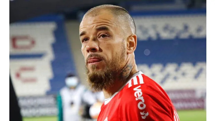 América-MG entra na onda do Grêmio e alfineta D'Alessandro após eliminação
