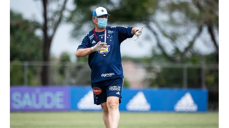 Com aval de Felipão, Cruzeiro encaminha rescisão de contrato com meio-campista