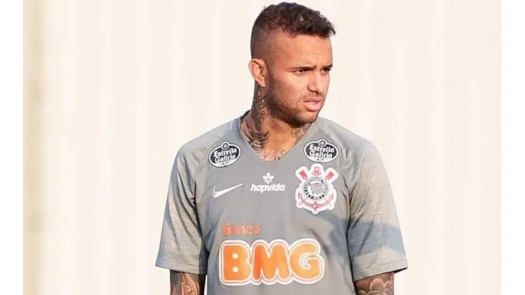 Patrocinadora estampada uniformes de treinos - Foto: Rodrigo Coca/Corinthians.