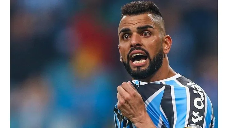 Maicon vem se recuperando de lesão - Foto: Lucas Uebel/Grêmio.
