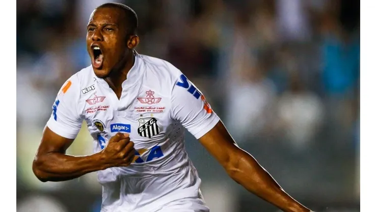 Com Ceará atrás de Arthur Caíke, Cruzeiro tem sinal do Santos por Copete