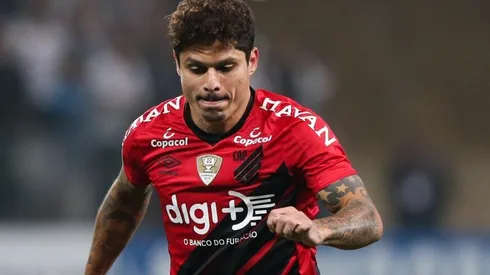Márcio Azevedo vai passar por cirurgia no joelho e não joga mais em 2020