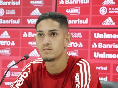 Praxedes entre os titulares: Abel muda escalação do Inter