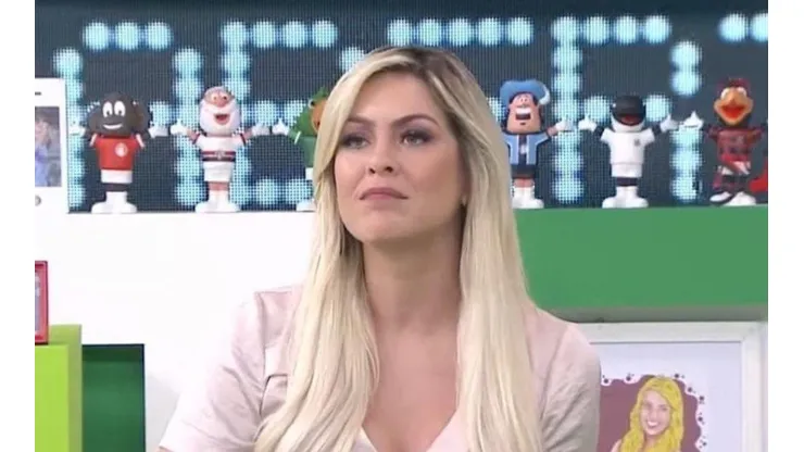 Renata é colorada fanática — Imagem: Reprodução/Band