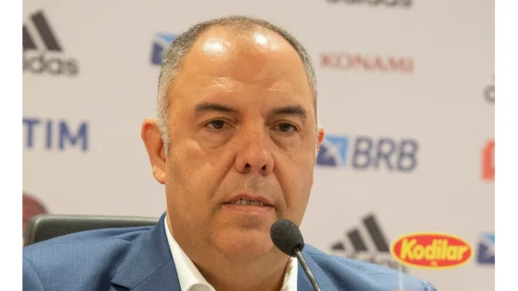 Braz durante coletiva — Foto: Alexandre Vidal / Flamengo