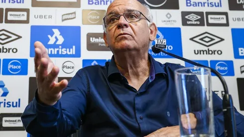 Romildo acertou questão contratual envolvendo a dupla - Foto: Lucas Uebel/Grêmio.