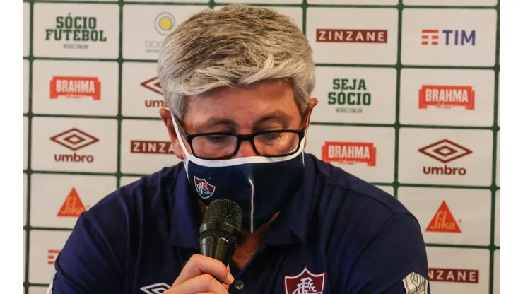 Odair lamentou o pênalti. Divulgação/Flu