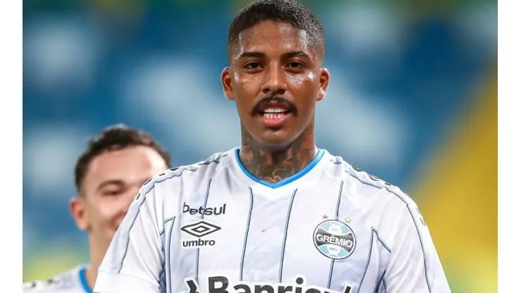 Jean Pyerre: novo 10 tricolor (Foto: Lucas Uebel/Grêmio/Divulgação)