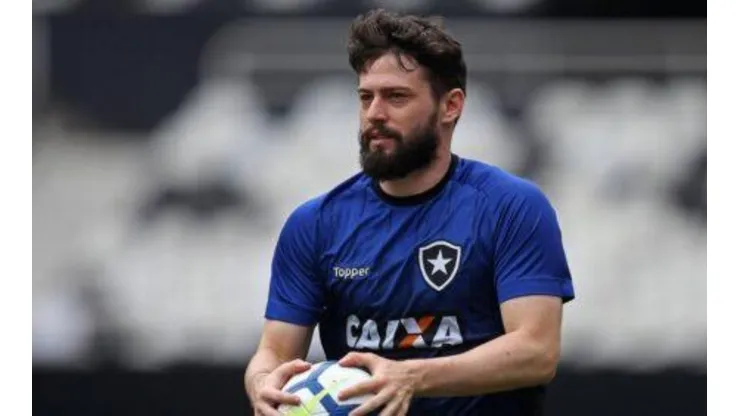 João Paulo não deve voltar. Vítor Silva - Divulgação - Botafogo