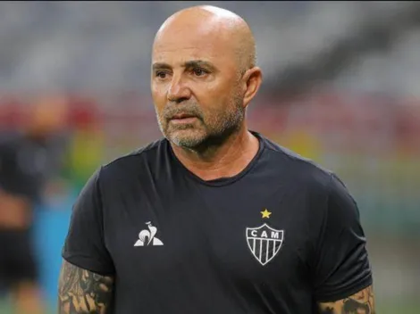 Nos planos de Sampaoli, defensor será desfalque contra o Corinthians