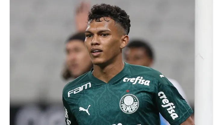 Gabriel Veron é exaltado por jornal. Cesar Greco/Palmeiras