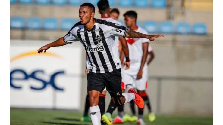 Guilherme Santos tem contrato renovado com o Atlético-MG