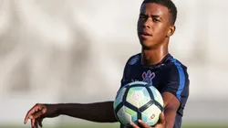 Carlinhos não conseguiu engrenar nos profissionais - Foto: Daniel Augusto Jr/Corinthians.