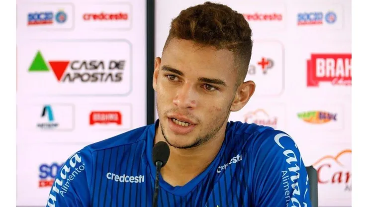Mano Menezes explica motivo pelo qual colocou Edson contra o Fortaleza