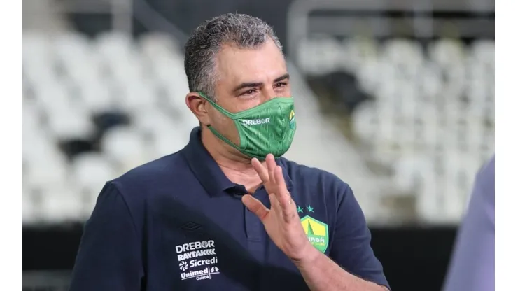Recusa de Tiago Nunes faz Marcelo Paz acionar operação para trazer Marcelo Chamusca