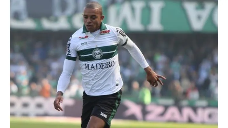 William Matheus deve deixar o Coritiba rumo ao Shimizu S-Pulse-JPN