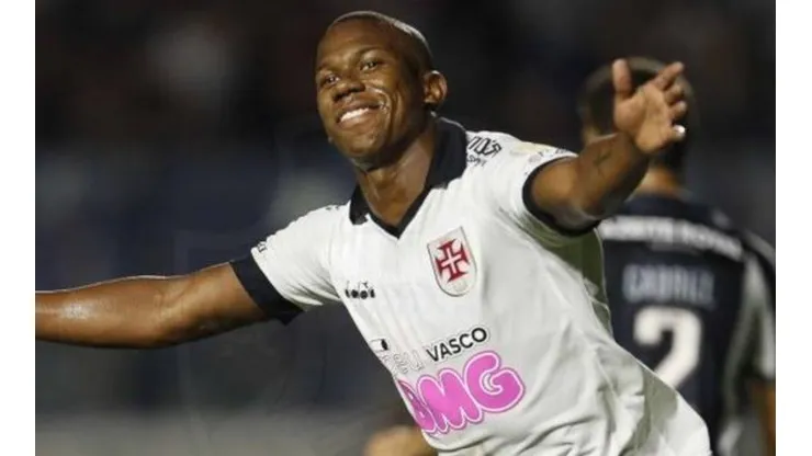 Leven Siano 'provoca' Ribamar e o compara a Romário