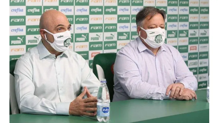 Barros e Galiotte são alvos da torcida do Palmeiras por não a volante do Cerro
