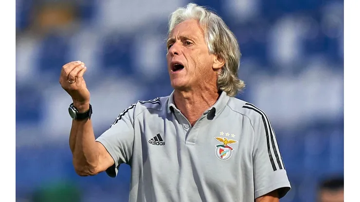 Jorge Jesus deixou o Flamengo para assumir o Benfica - Foto: Getty Images.