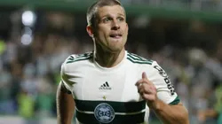 Sem Galdezani, Rodrigo Santana encaminha escalação do Coritiba