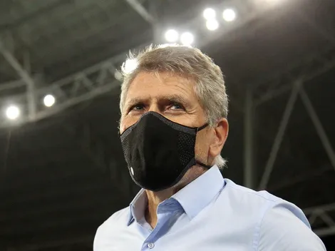 Empresário oferece medalhão do Athletico ao Flamengo