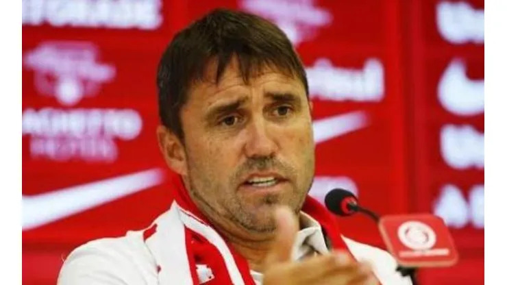 Em coletiva, Coudet fala pela primeira vez do interesse do Celta-ESP