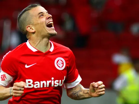 Rodrigo Caetano coloca prazo final para definir futuro de D’Alessandro no Inter