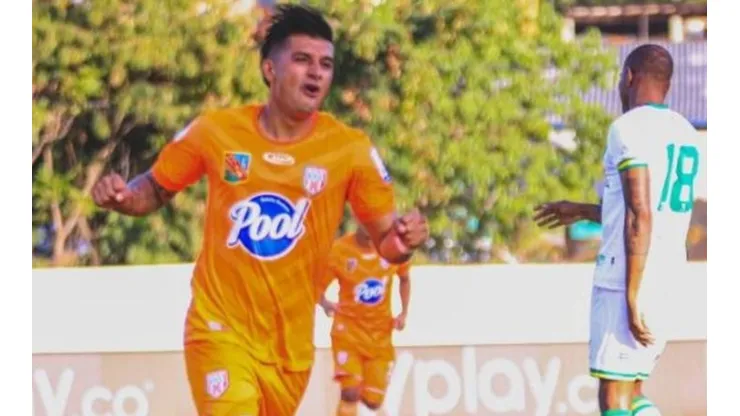 Guzmán é destaque do Envigado - Foto: Reprodução/Twitter/Envigado.