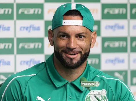 Weverton comete gafe na web após classificação do Palmeiras
