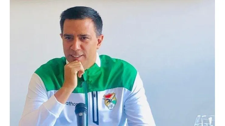 César Farías negocia com o Botafogo. Divulgação/FBF