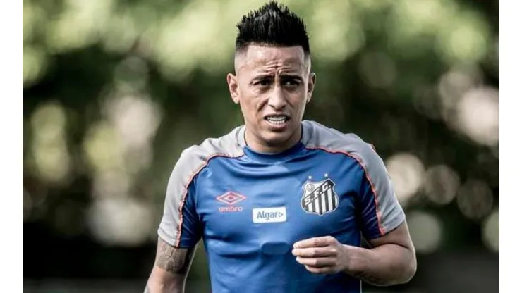 Peruano nunca rendeu pelo clube - Foto: Ivan Storti/Santos FC.