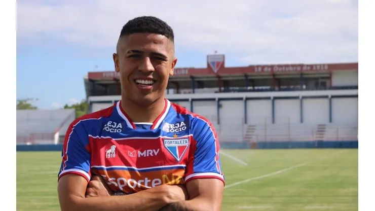Ceni deve promover estreia de Bergson para o duelo contra o Fluminense