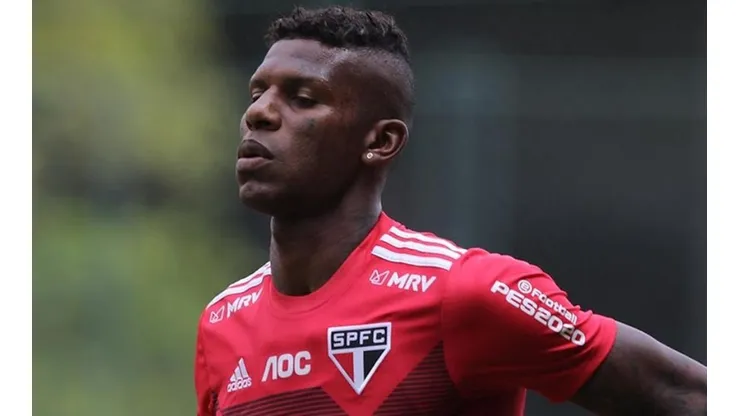 Arboleda se envolveu em mais uma polêmica - Foto: Rubens Chiri/São Paulo FC.
