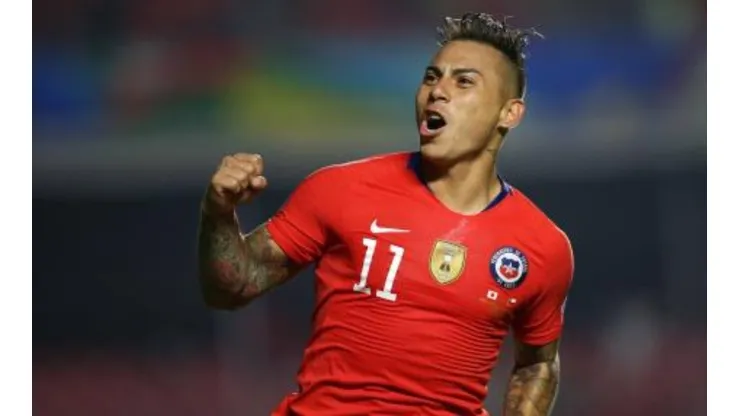 Eduardo Vargas foi oferecido ao Corinthians