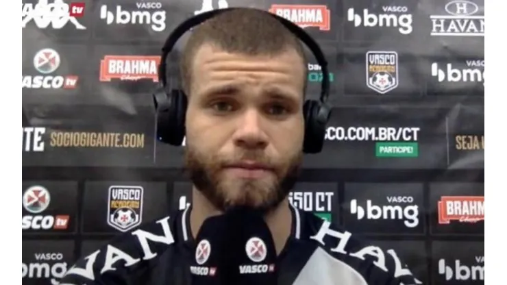"Surto" de Covid-19 atinge 5 no Vasco e equipe terá novos desfalques contra o Goiás