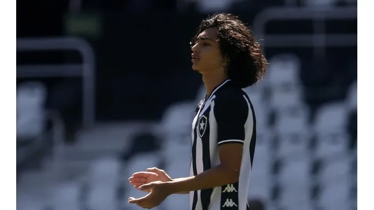 Matheus Nacimento é uma grande joia do Fogão — Foto: Vitor Silva/Botafogo