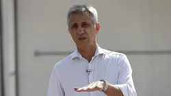 Campello disputa reeleição — Foto: Rafael Ribeiro/Vasco