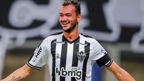 Réver afirma que quase deixou o Atlético com a chegada de Sampaoli