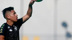 Lecaros participou da partida diante do Ceará. Vitor Silva/Botafogo