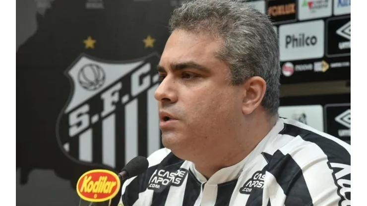 Rollo durante entrevista coletiva — Foto: Ivan Storti/Santos FC