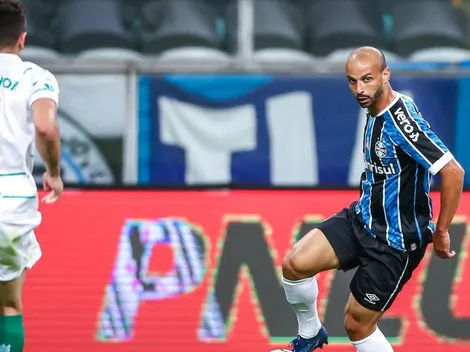 Renato tenta explicar entrada de Thaciano no Grêmio