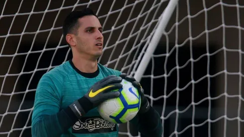 Gatito durante treino no Bota — (Foto: Vitor Silva / Botafogo)