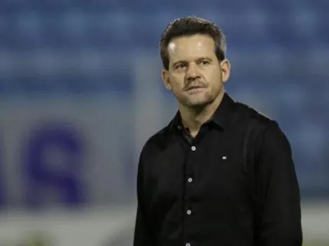 Argel ganha força no Botafogo e torcida protesta