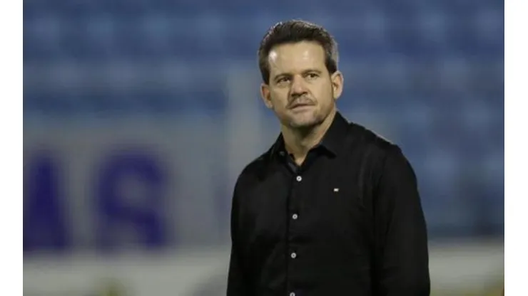 Argel é um dos nomes na mira do Botafogo. Foto: Divulgação/CSA