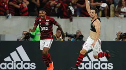 Vitinho e Rodrigo Caio — Foto: Getty Images
