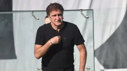 Cuca na Vila Belmiro — Foto: Ivan Storti/Santos FC