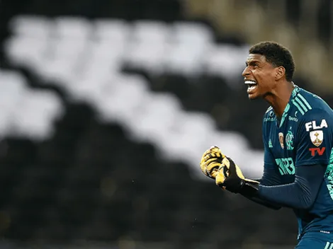 Hugo vibra com o primeiro pênalti defendido como profissional do Flamengo