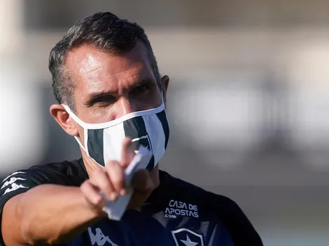 Lazaroni bate na mesa e expõe chegada de reforços